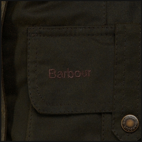 Barbour Women's Winter Defense Wax Jacket - Picture 6 of 16